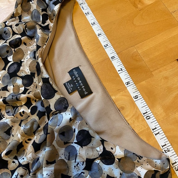 Connected Apparel Cap Sleeve Mock Wrap Dress Tan dots - Picture 11 of 16